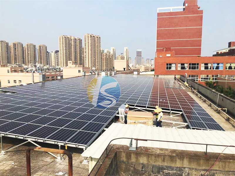 Sistema solar de techo de Xiamen China 400KW