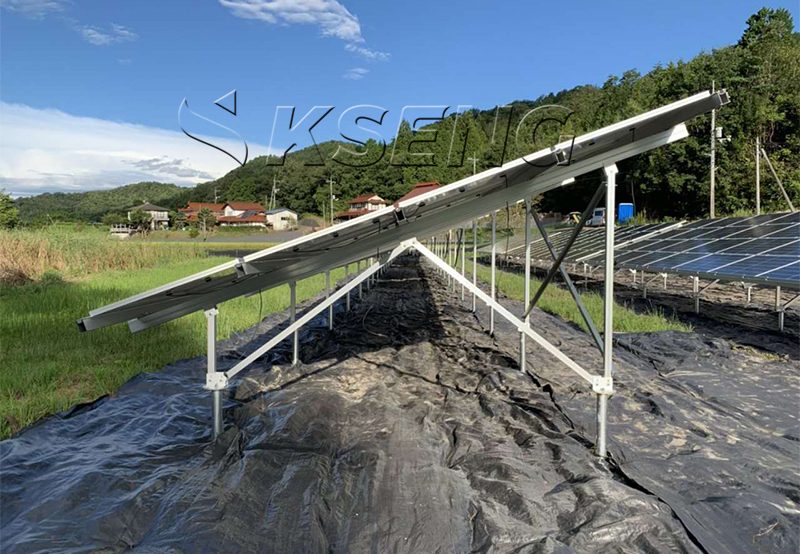 sistema solar de montaje en suelo.jpg