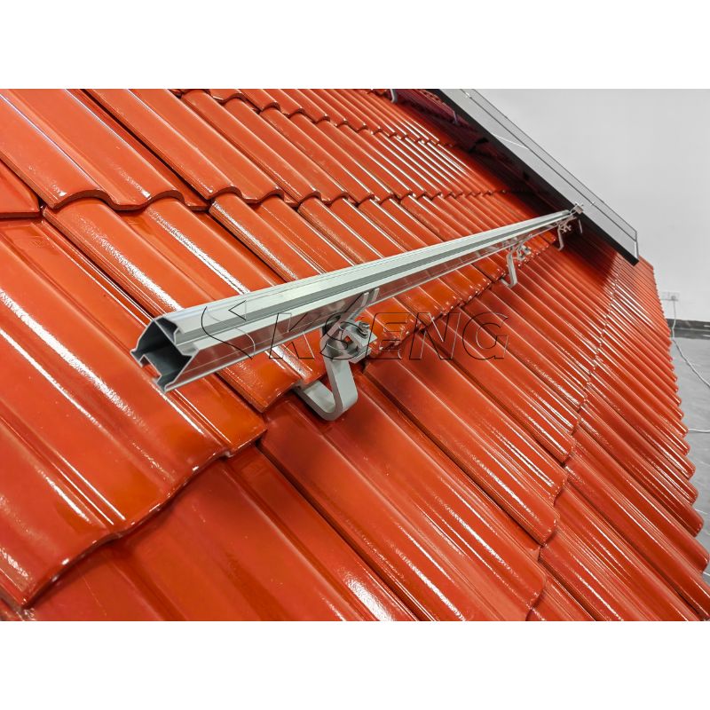 &Uacute;ltimo producto Montaje r&aacute;pido Montaje en panel solar Riel de aluminio