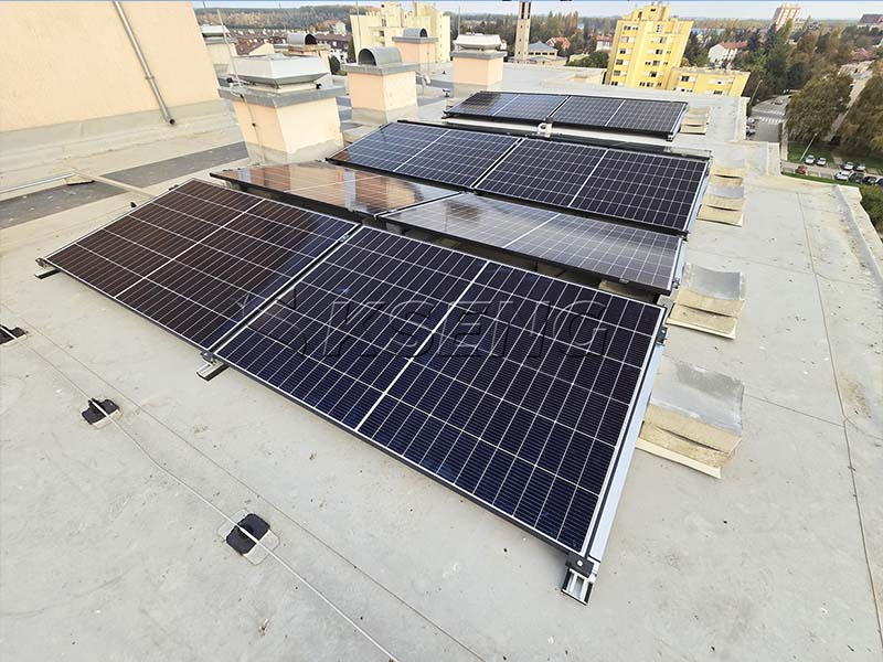 relaci&oacute;n del &aacute;ngulo de acimut del sol y el &aacute;ngulo de inclinaci&oacute;n del soporte solar