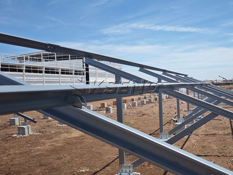 Kseng-engineering-team-designing3.67MW-M&eacute;xico-sistema-solar-de-montaje-en-tierra