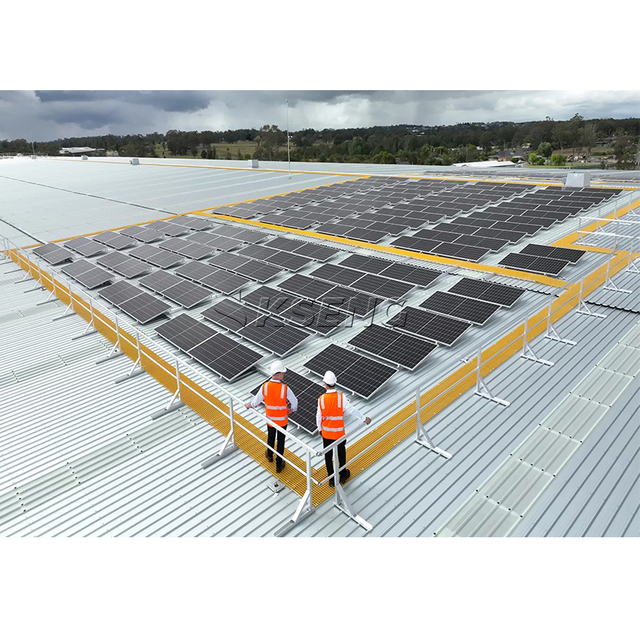 Pasarela de FRP con rejilla de metal solar en la azotea