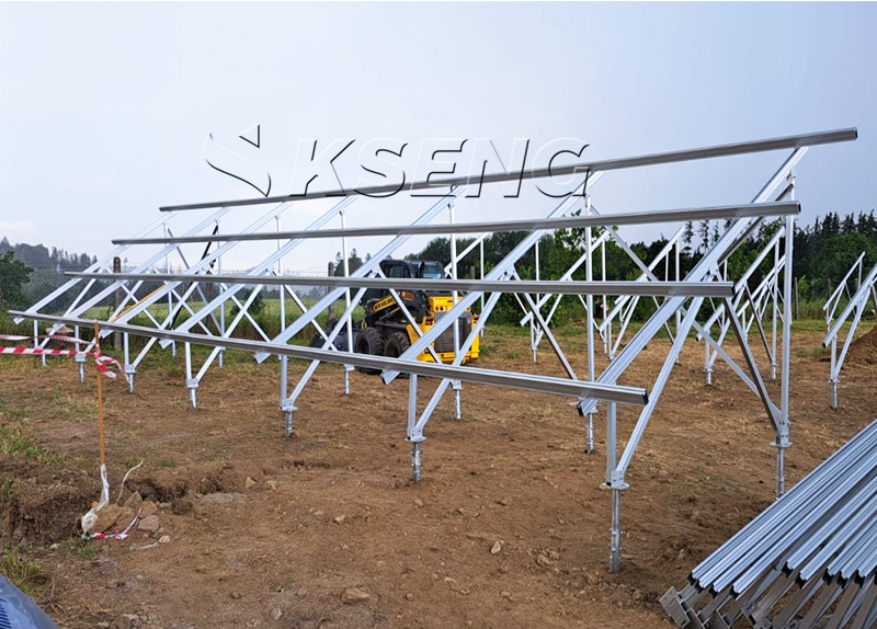 sistema de montaje solar en tierra