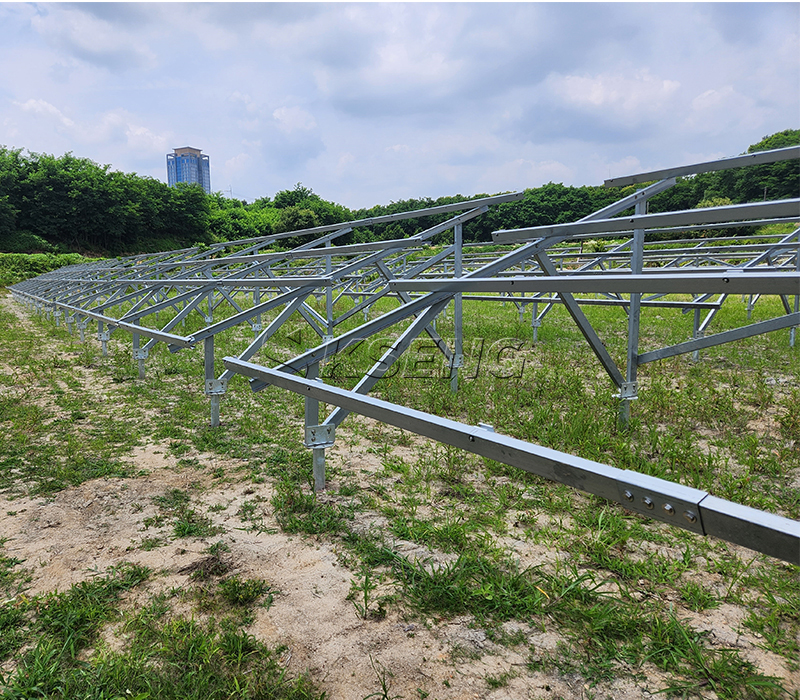 estructura de montaje en tierra solar