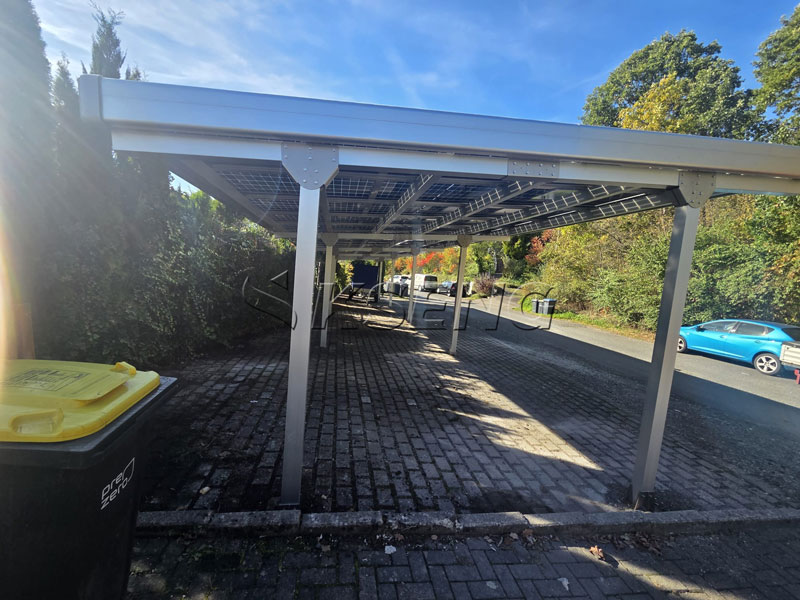 Componentes-de-montaje-de-cochera-fotovoltaica-de-aluminio-para-un-proyecto-de-estacionamiento-para-varios-veh&iacute;culos