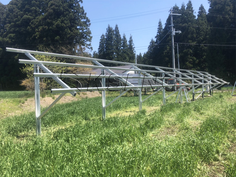 sistema solar de montaje en tierra