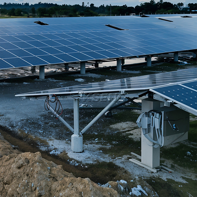 Disposici&oacute;n este-oeste del sistema de montaje solar del suelo de pilotes de acero galvanizado en caliente