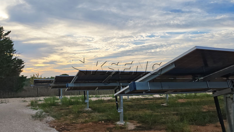 Proyecto solar italiano de 2,5 MW con seguidor solar de un solo eje Kseng