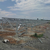 Disposici&oacute;n este-oeste del sistema de montaje solar del suelo de pilotes de acero galvanizado en caliente